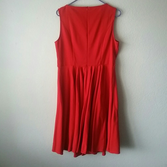 Vintage style red dress - Picture 2 of 3
